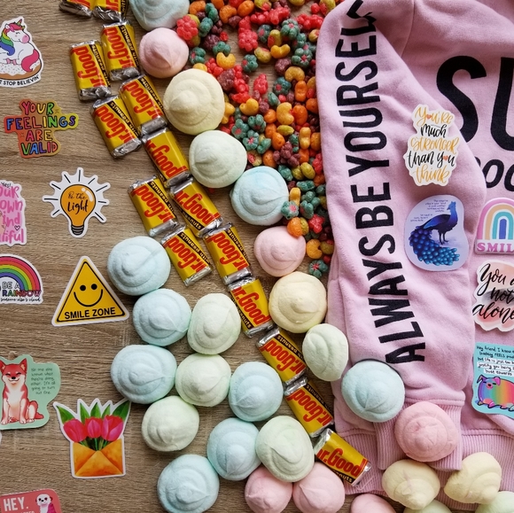 Love yourself! Celebrate differences - Picture 3 of 15